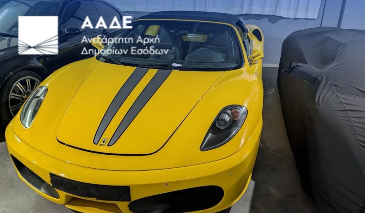 V Grčiji zasegli že 229 prestižnih vozil